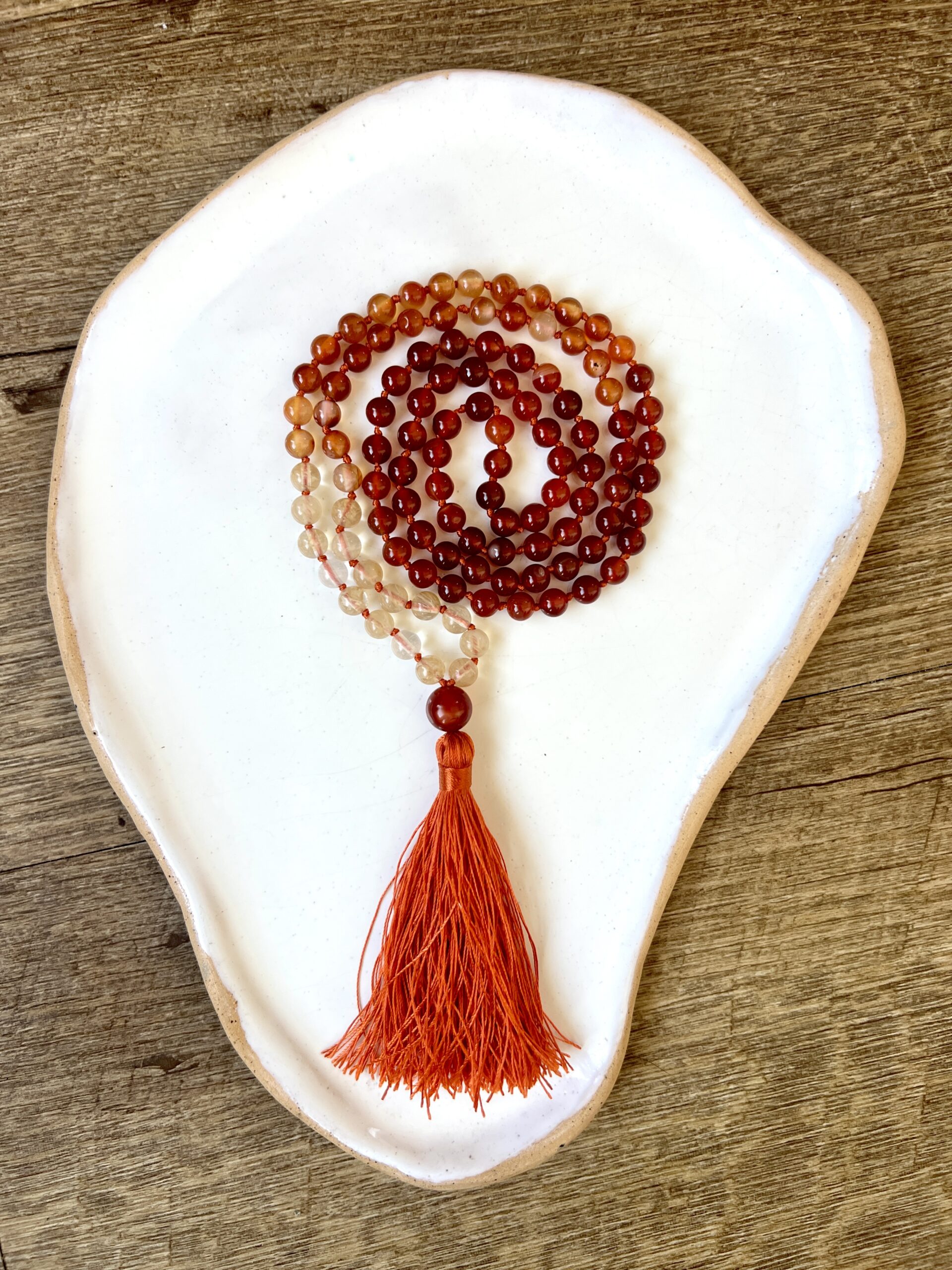 Japa Mala de Cornalina y Ágata Roja