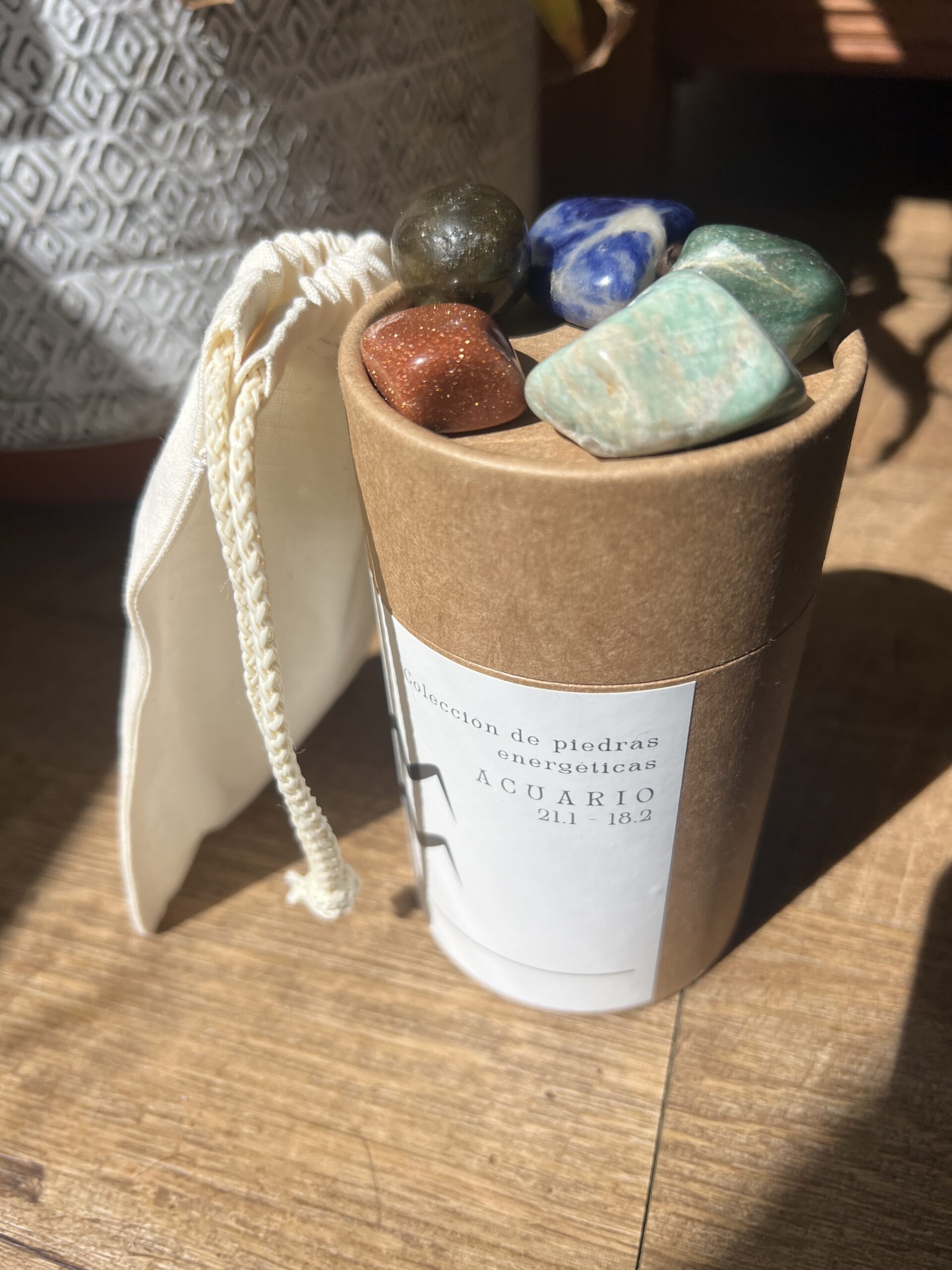 Set de Minerales del Zodiaco - Acuario - Image 4